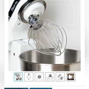 Kitchenaid Wire whip attachment.